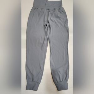 Athleta Salutation Jogger Women's size Small